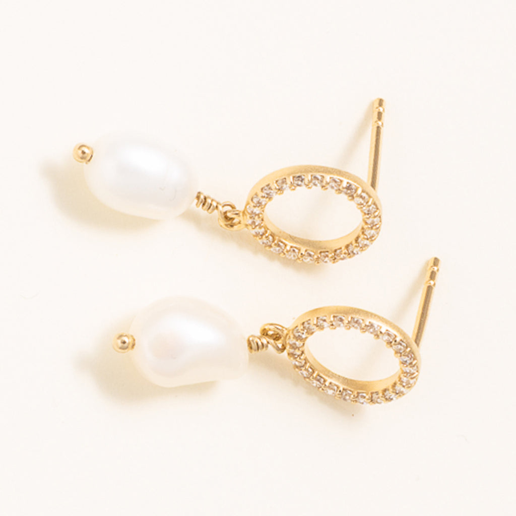Обеци с перла и камъни “Zéphyrine”, сребро 925, покритие злато